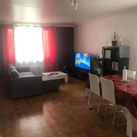 Grande Maison Avec Jardin A Proximite Centre Villa Laval (Mayenne)